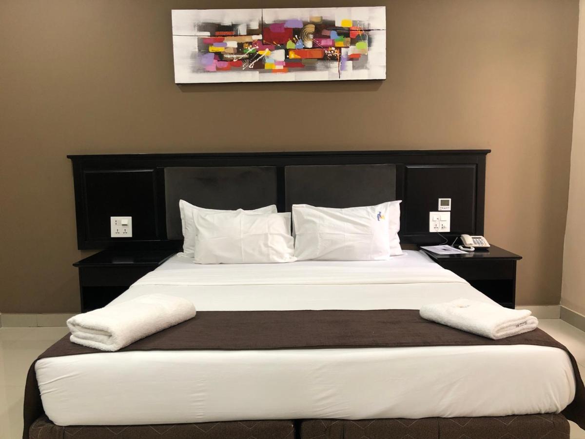 Palm Kalash Hotel Λουσάκα Εξωτερικό φωτογραφία