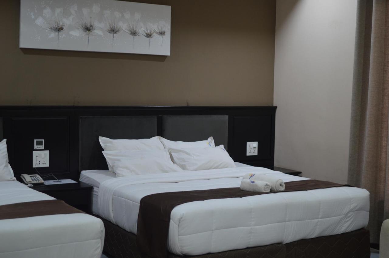 Palm Kalash Hotel Λουσάκα Εξωτερικό φωτογραφία