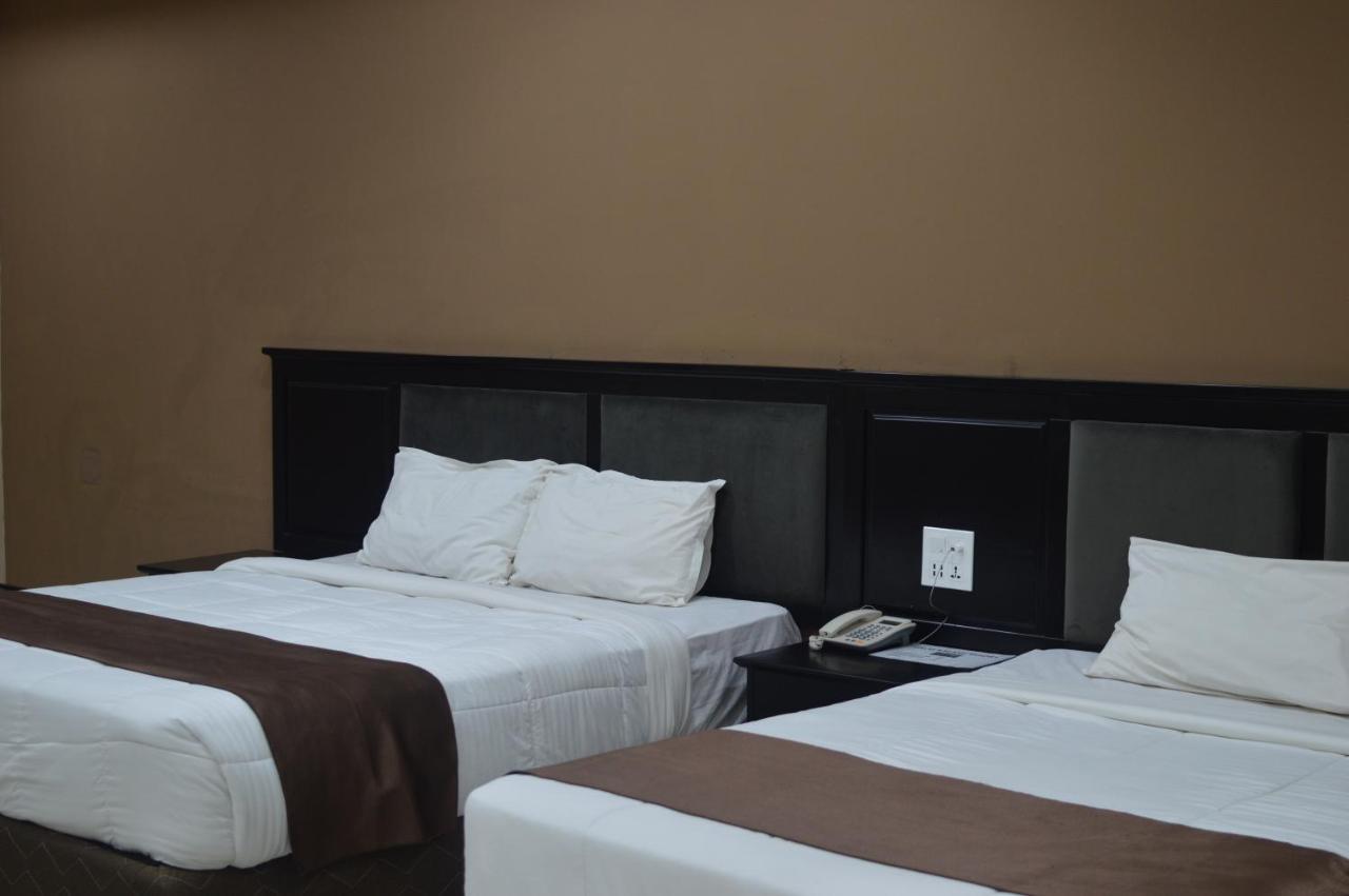 Palm Kalash Hotel Λουσάκα Εξωτερικό φωτογραφία